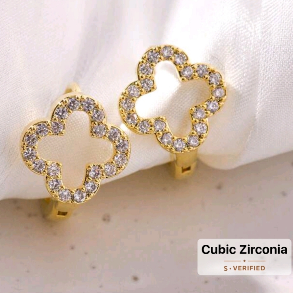 #28 Elegant Gold Pladed Cubic Zirconia Clover Earrings